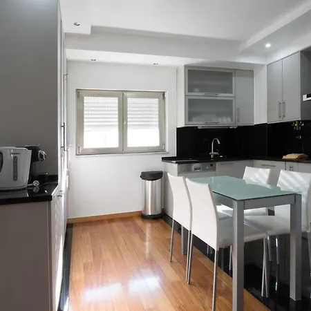 Picoas Duplex Penthouse *